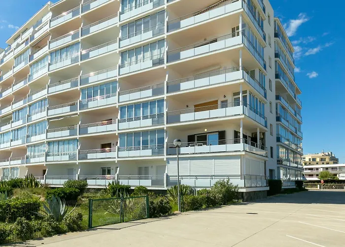 V032 - Miramar Apartmán *